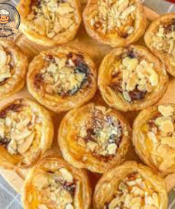 Bánh tart trứng hạnh nhân