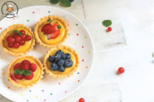 Bánh tart trứng trái cây