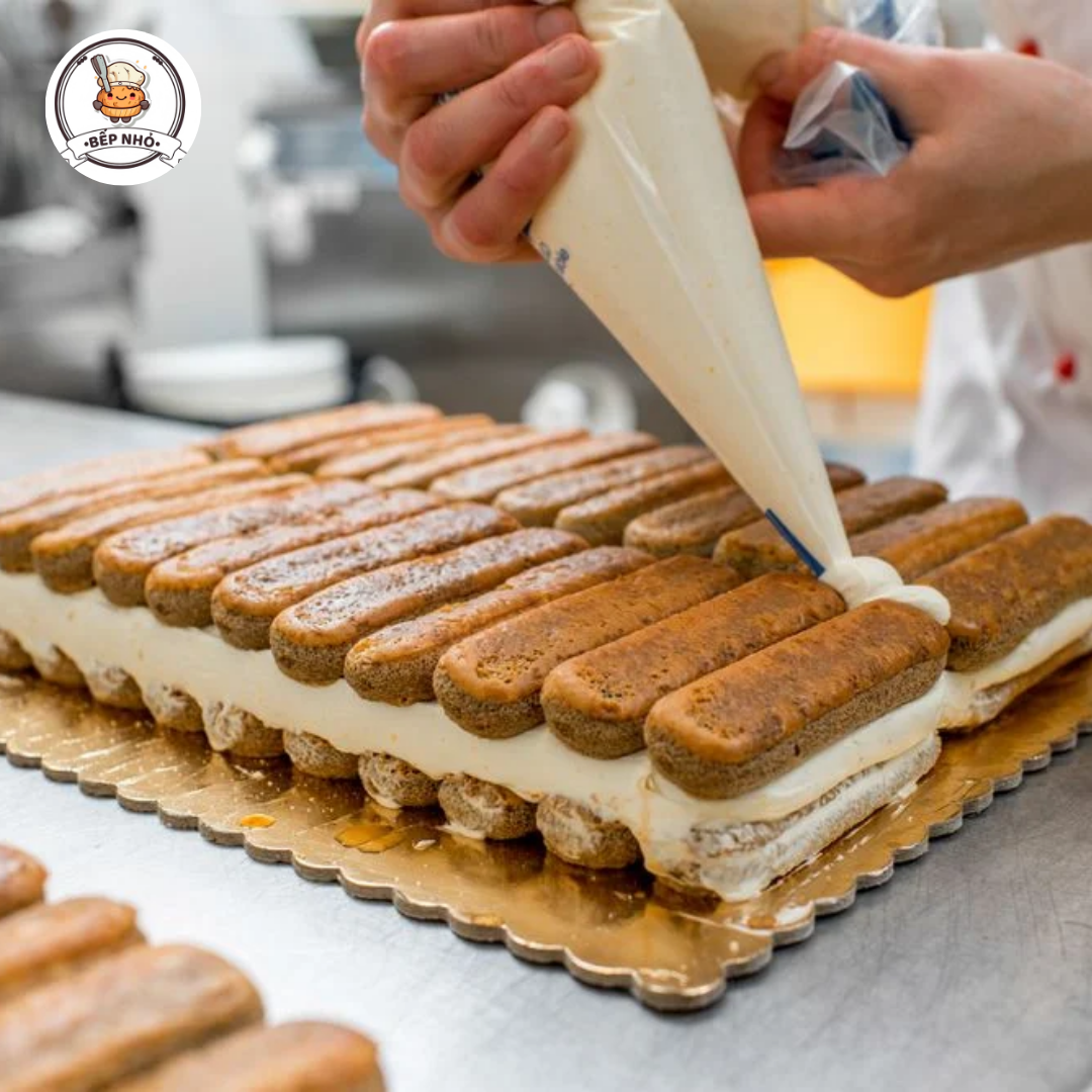 bánh tiramisu là bánh gì