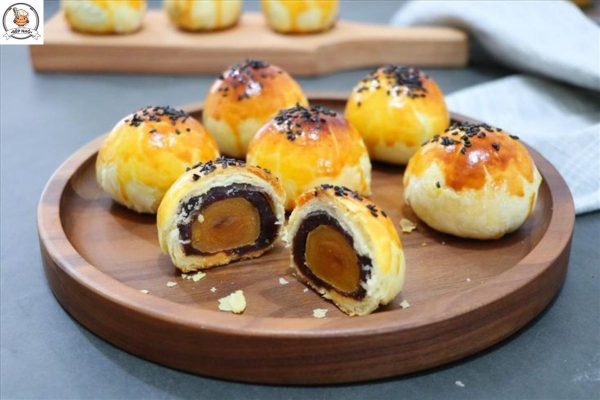 bánh trứng muối