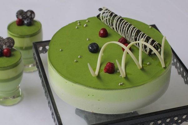 Bánh mousse matcha sữa chua